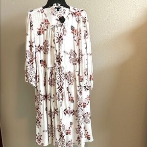 NWT Torrid Mini Wash Gauze Tunic Dress Paisley White Xtra White Under Slip 18-20